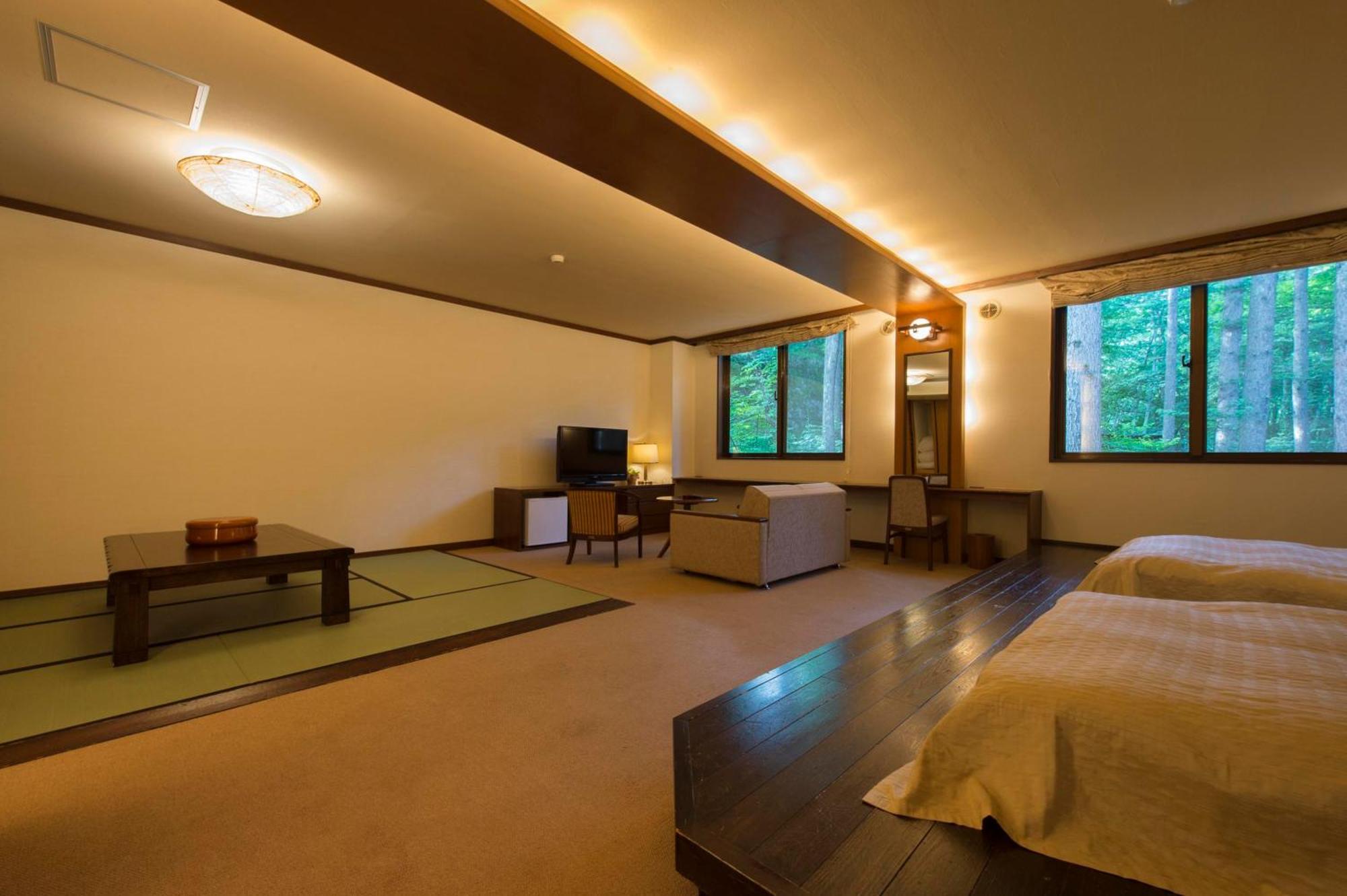 Izumigo Takayama Dog Paradise Hotel מראה חיצוני תמונה