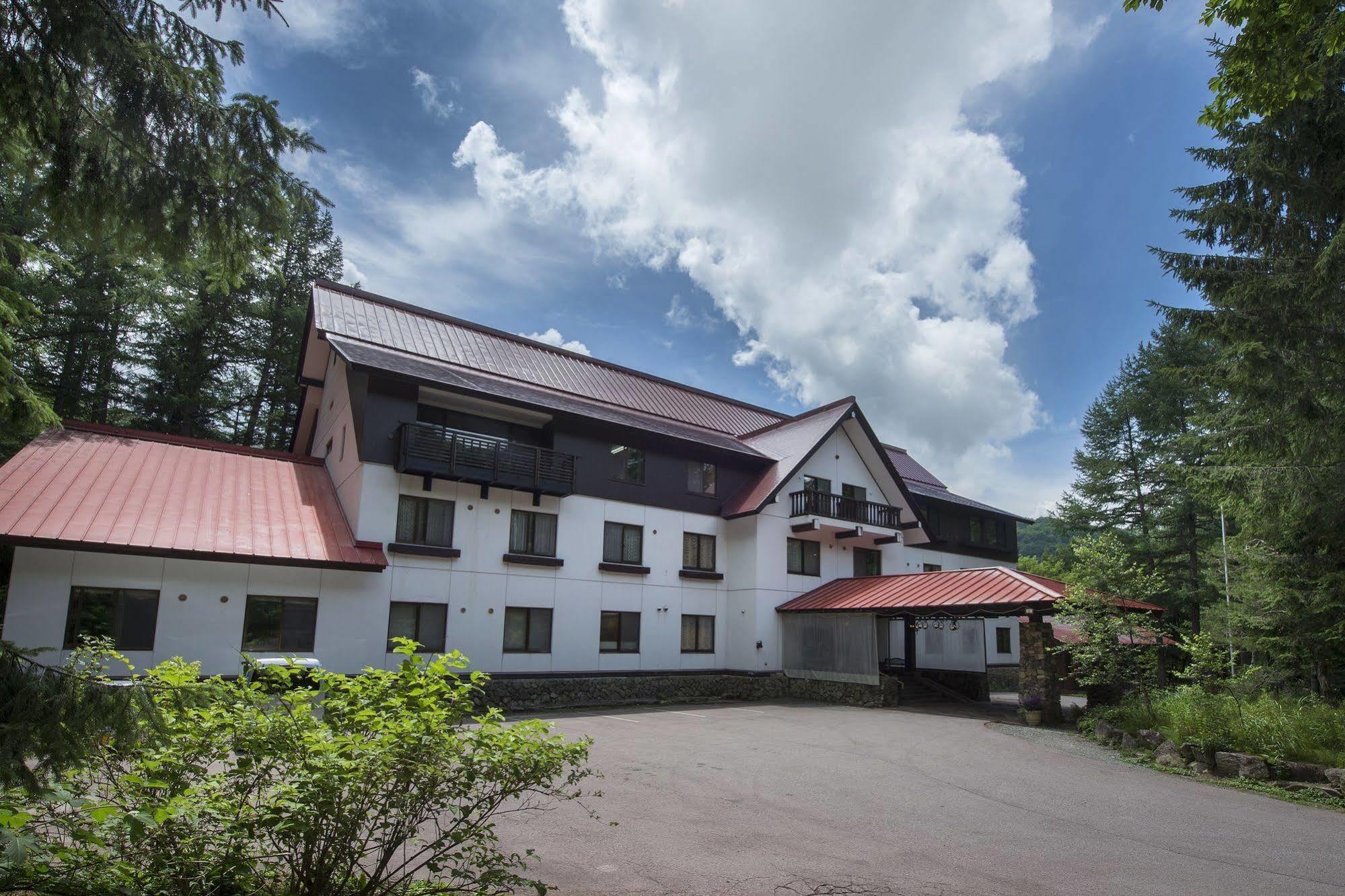 Izumigo Takayama Dog Paradise Hotel מראה חיצוני תמונה